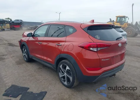 2016 Hyundai Tucson Limited z USA, uszkodzony, nr VIN KM8J33A24GU147448